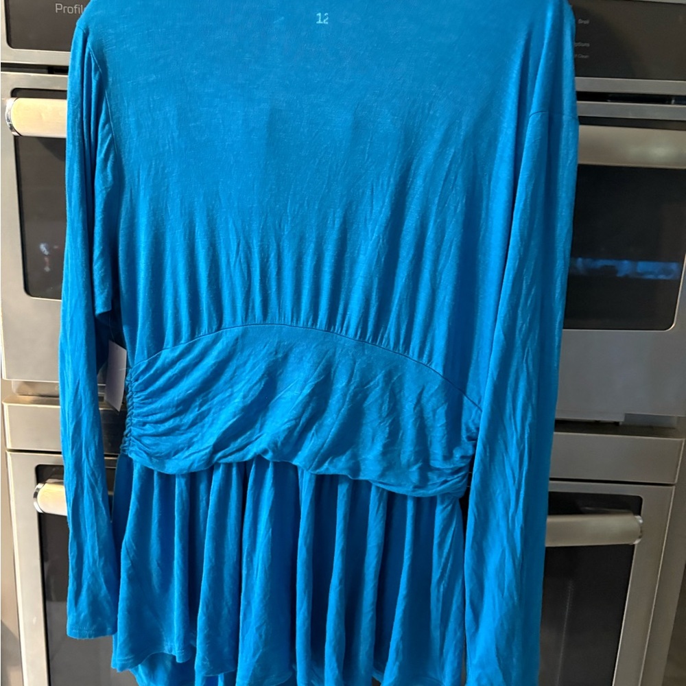 Bellino Clothing Bright Blue Top - Picture 2 of 4